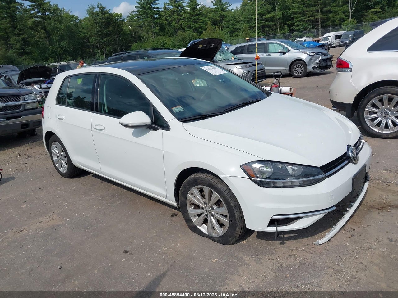 3VWG17AU0JM****** · 2018 VOLKSWAGEN GOLF TSI S/TSI SE