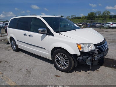2A4RR6DG1BR****** · 2011 CHRYSLER TOWN &amp; COUNTRY LIMITED