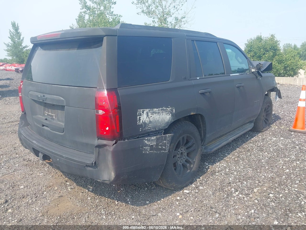 2015 CHEVROLET TAHOE LS · 4/11