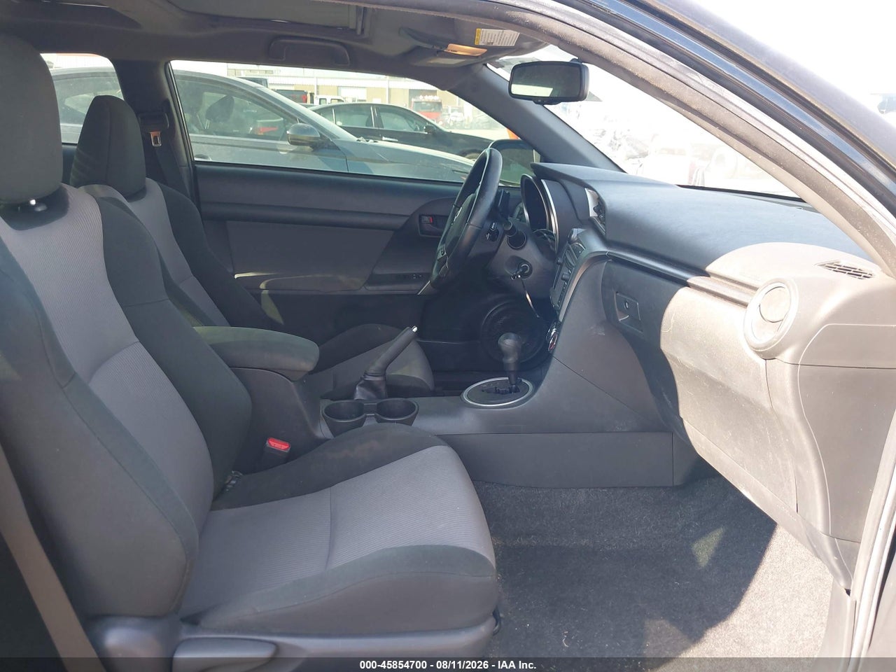 2015 SCION TC · 5/11