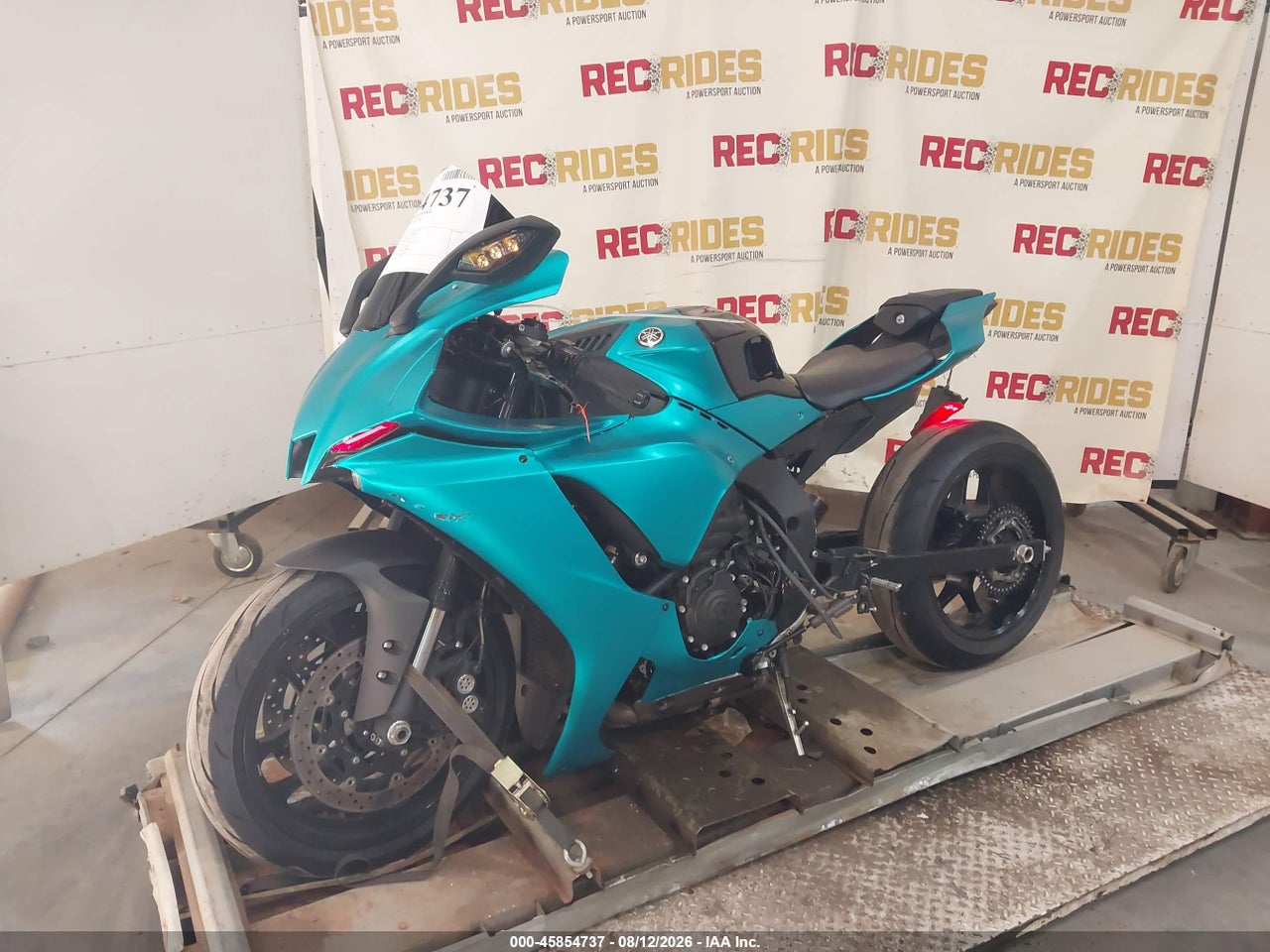 JYARN66E0RA****** · 2024 YAMAHA YZFR1   · 2/11