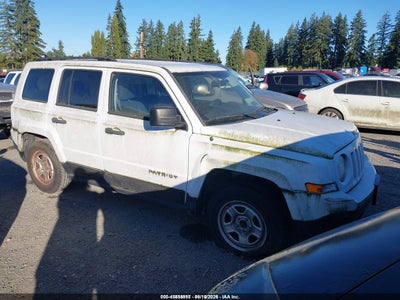 1C4NJPBB9ED****** · 2014 JEEP PATRIOT SPORT