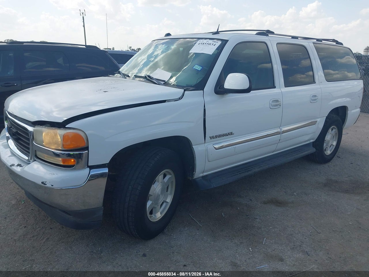 2005 GMC YUKON XL 1500 SLT · 2/11