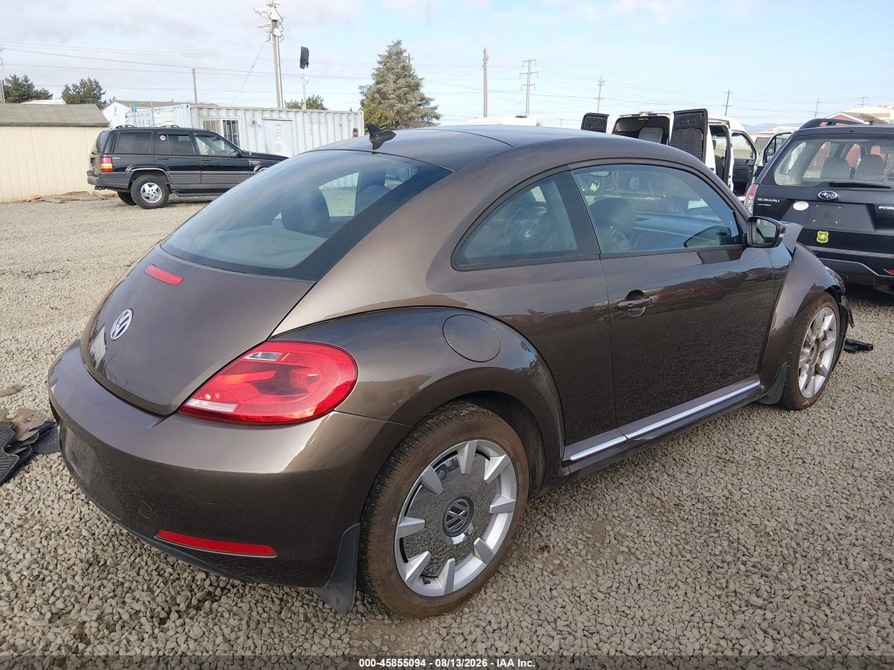 2012 VOLKSWAGEN BEETLE 2.5L · 4/11