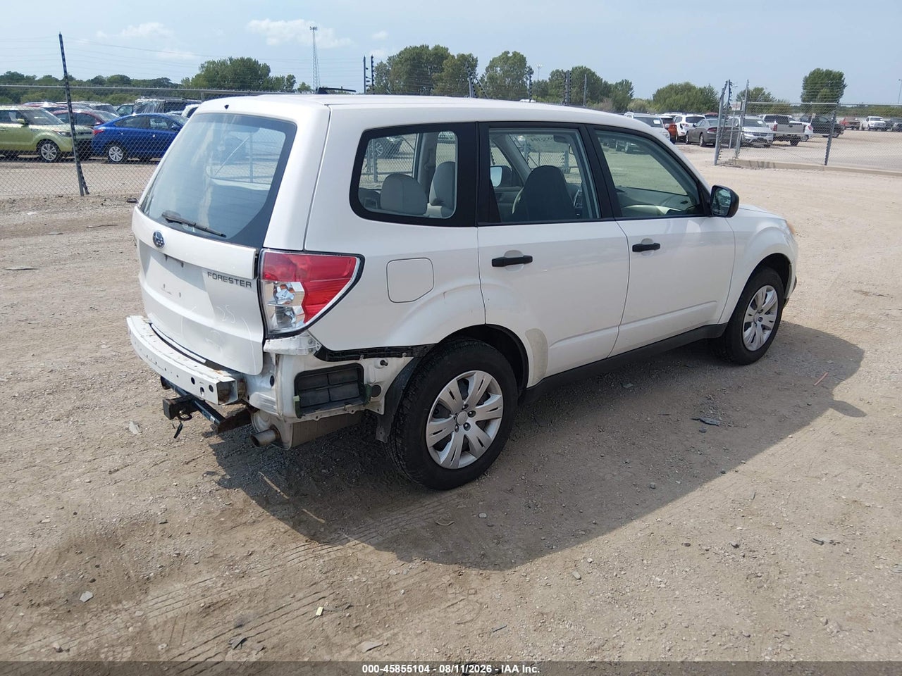 2009 SUBARU FORESTER 2.5X · 4/11