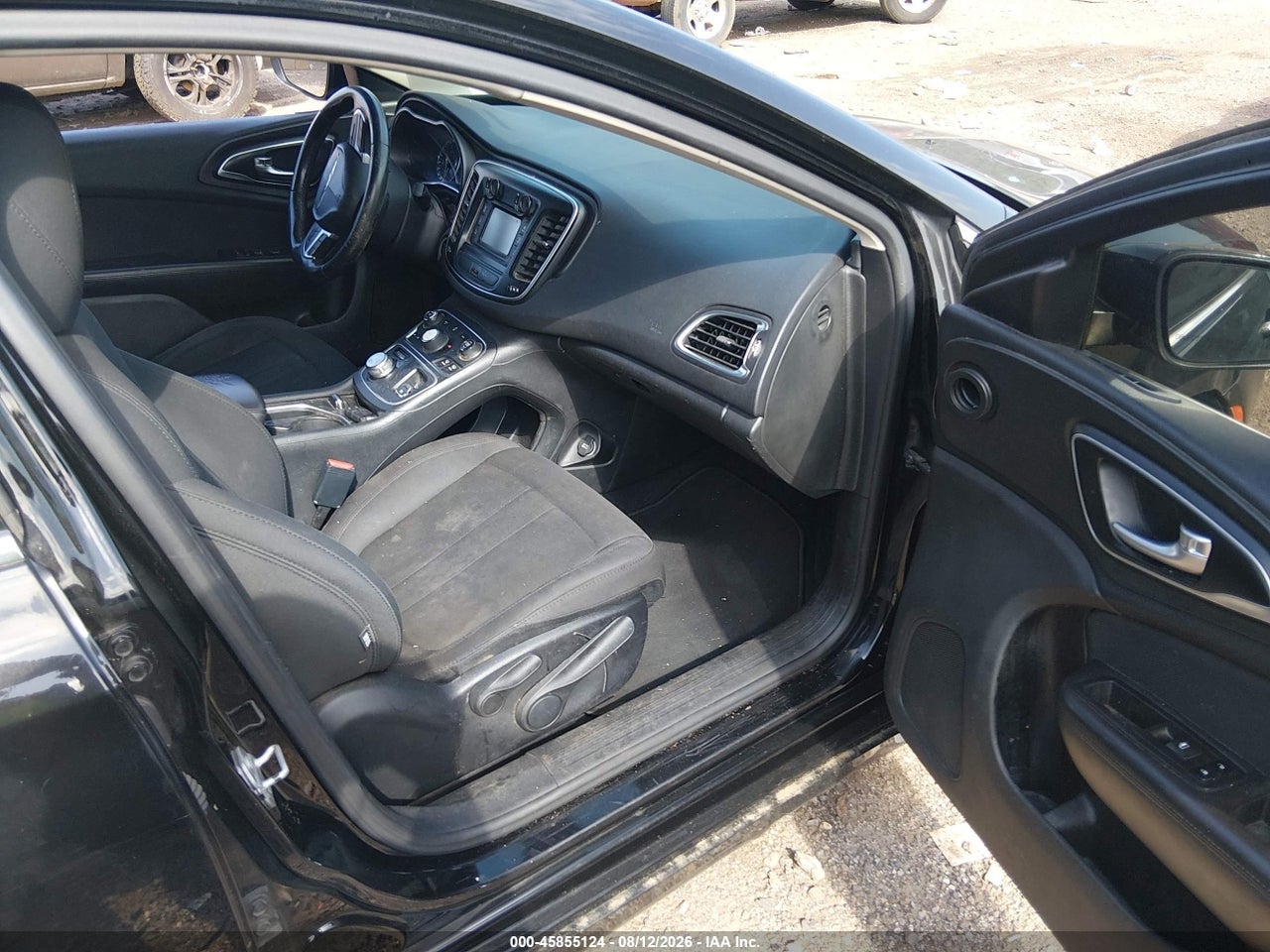 2016 CHRYSLER 200 LIMITED · 5/11