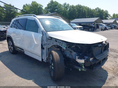 W1N4M4HB6SW****** · 2025 MERCEDES-BENZ GLB 250 4MATIC