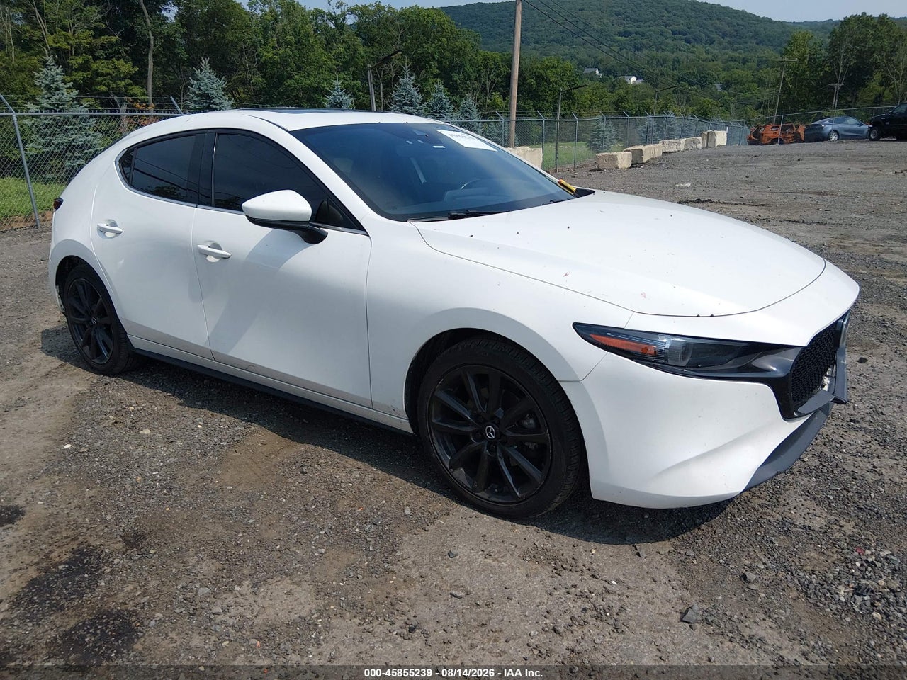 2022 MAZDA MAZDA3 PREMIUM