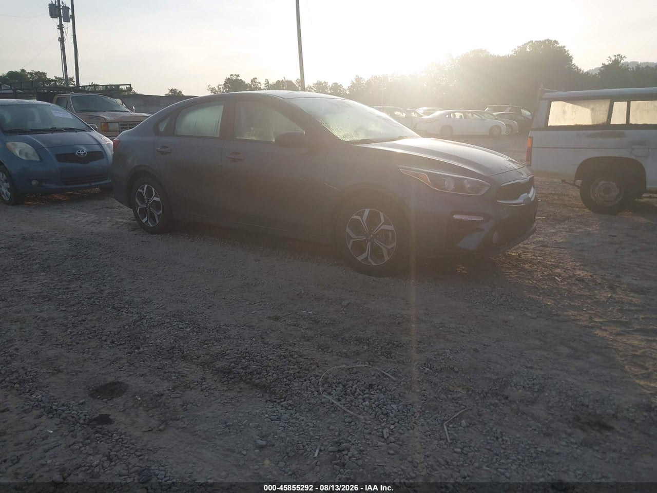 3KPF24AD0KE****** · 2019 KIA FORTE LXS