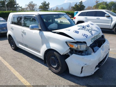JTLZE4FE1DJ****** · 2013 SCION XB
