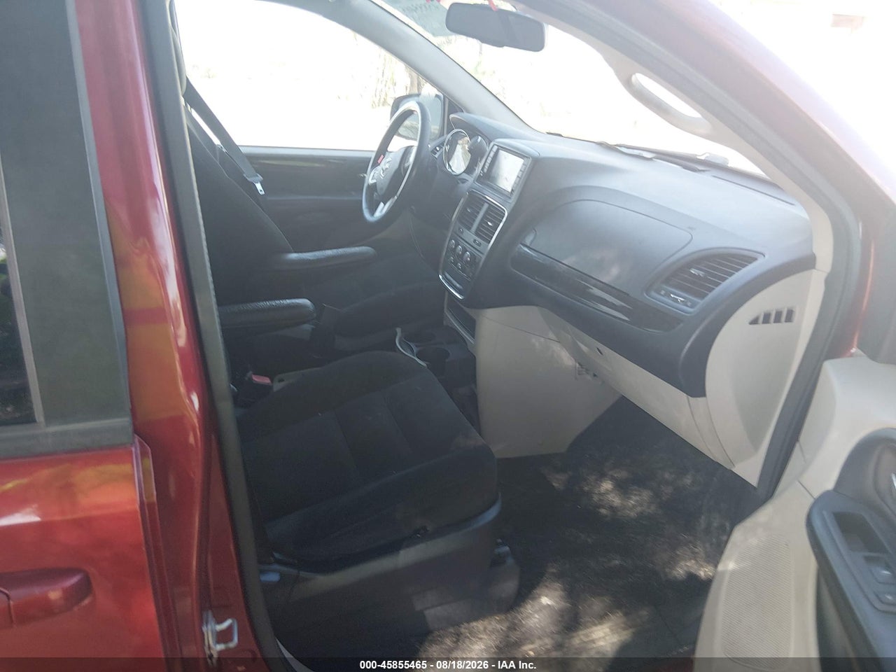 2016 DODGE GRAND CARAVAN SE · 5/11