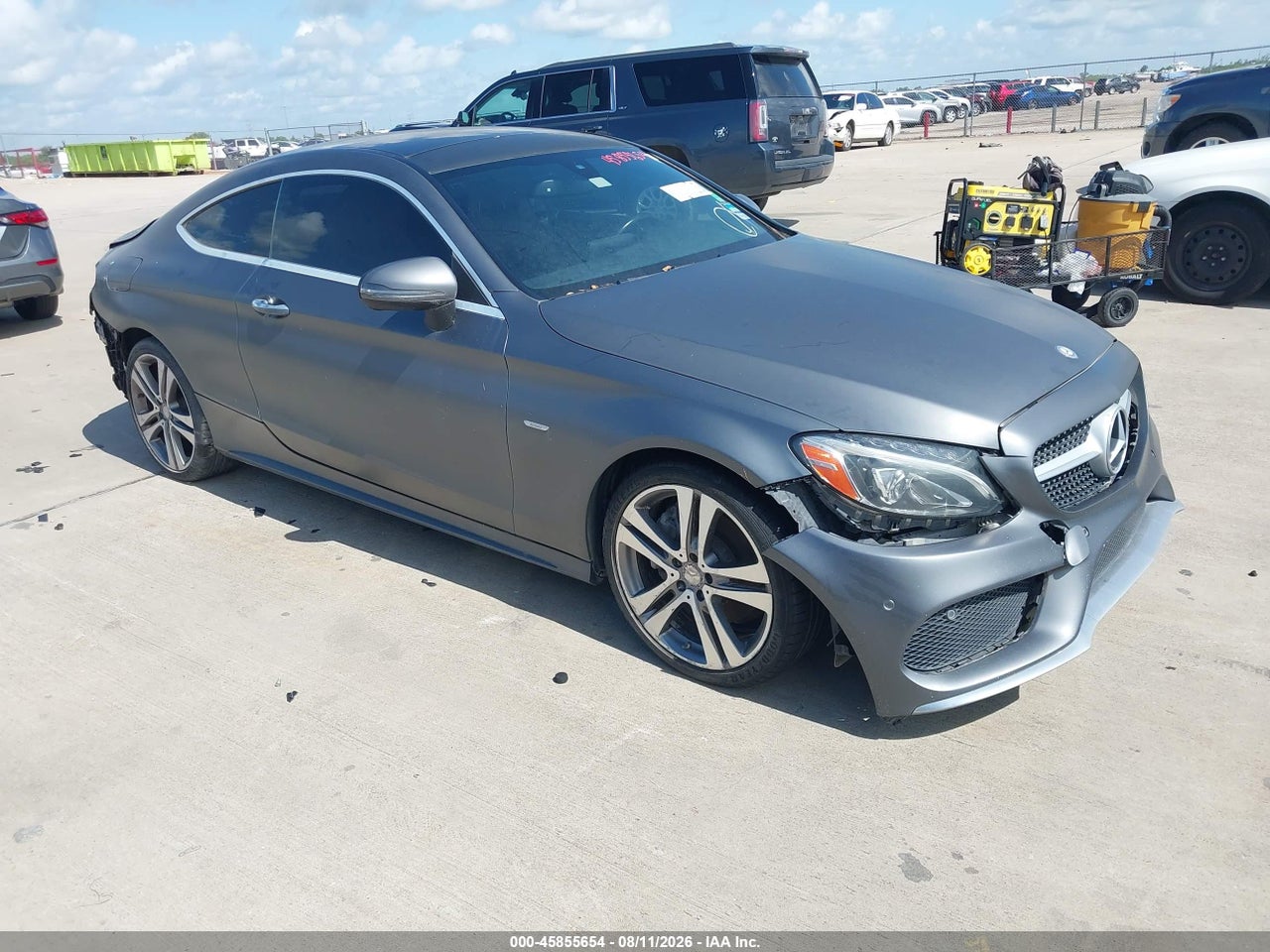 WDDWJ4JB5HF****** · 2017 MERCEDES-BENZ C 300