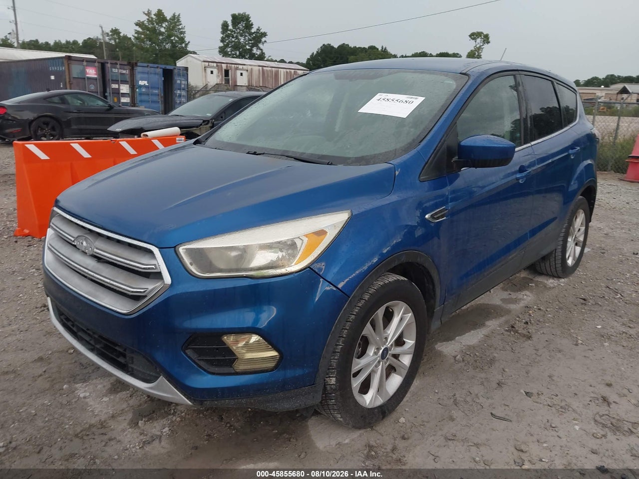 2017 FORD ESCAPE SE · 2/11