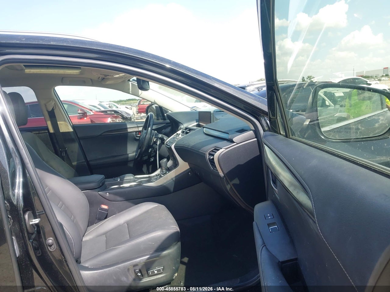 2020 LEXUS NX 300 · 5/11