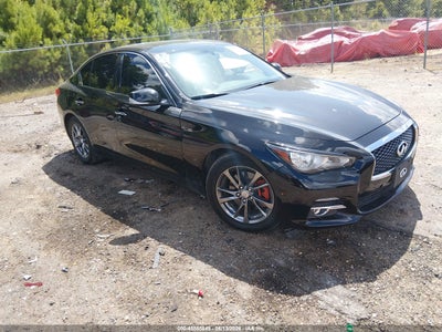 JN1EV7AR3HM****** · 2017 INFINITI Q50 3.0T SIGNATURE EDITION