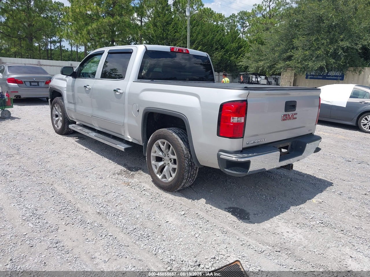 2015 GMC SIERRA 1500 SLT · 3/11