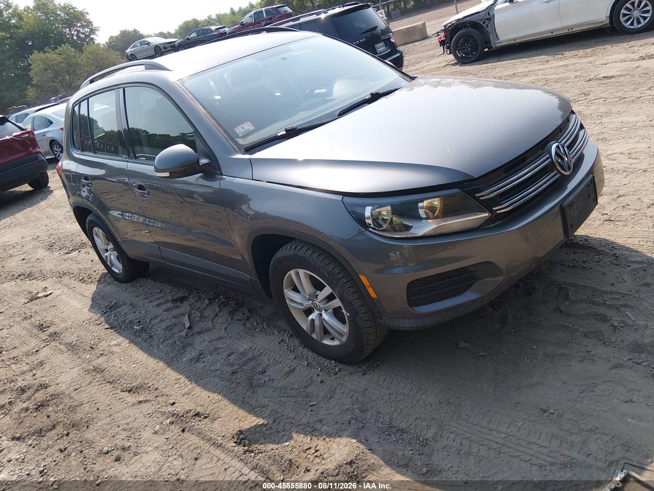 WVGBV7AX9FW****** · 2015 VOLKSWAGEN TIGUAN S