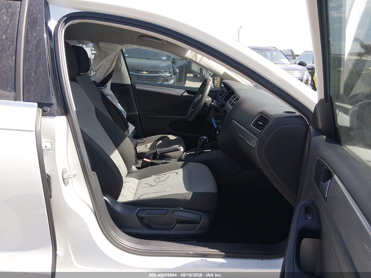 2017 VOLKSWAGEN JETTA 1.4T S · 5/11