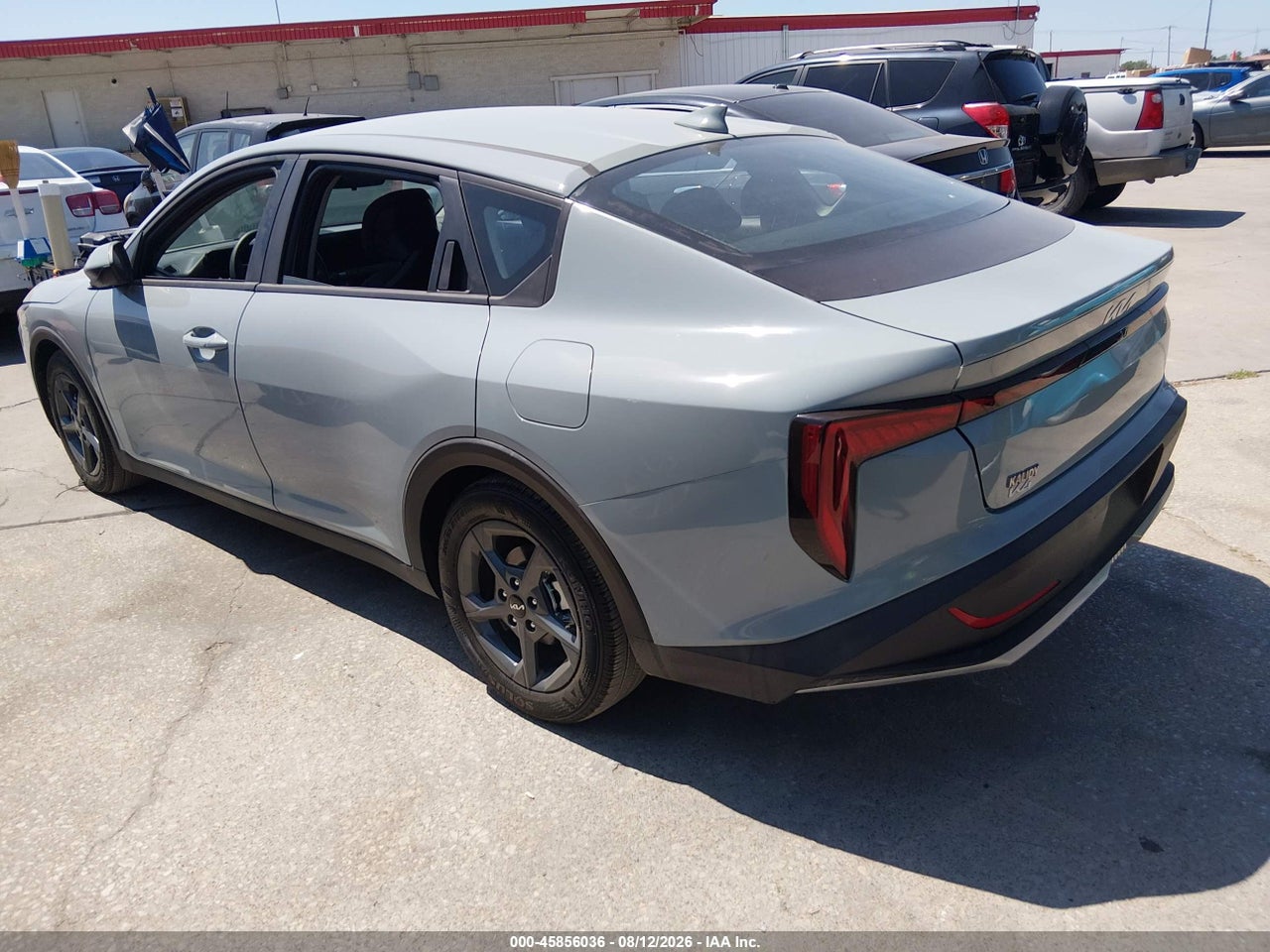 2025 KIA K4 LXS · 3/11