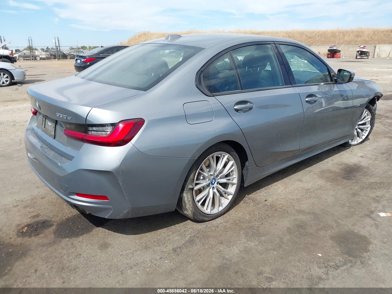 2023 BMW 330E · 4/11