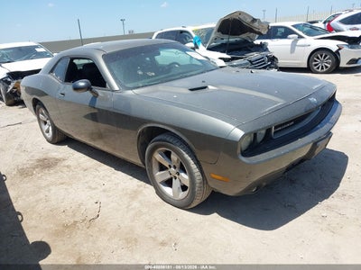 2009 DODGE CHALLENGER SE