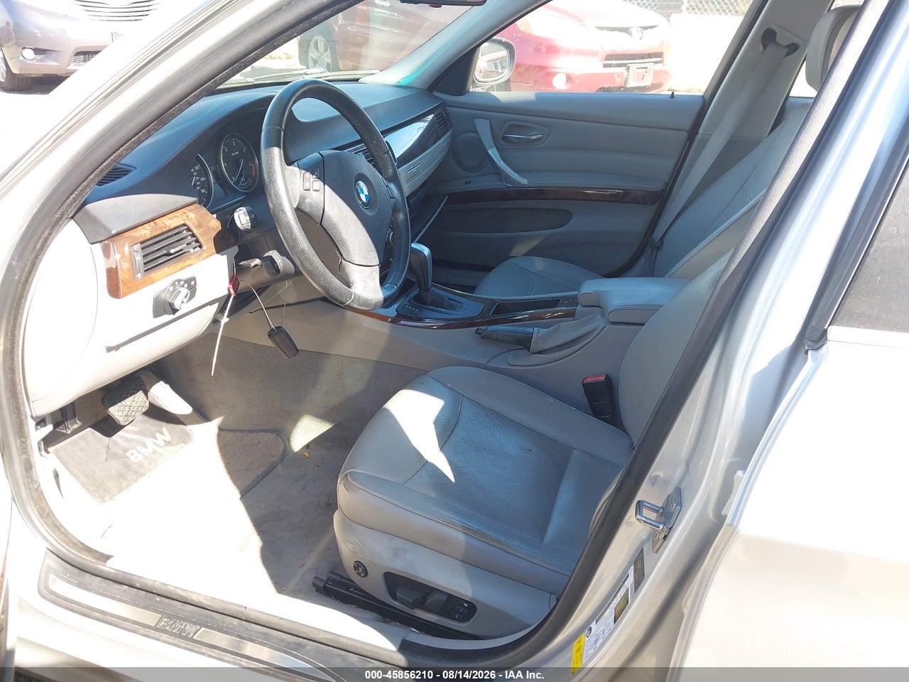 2010 BMW 335D · 5/11