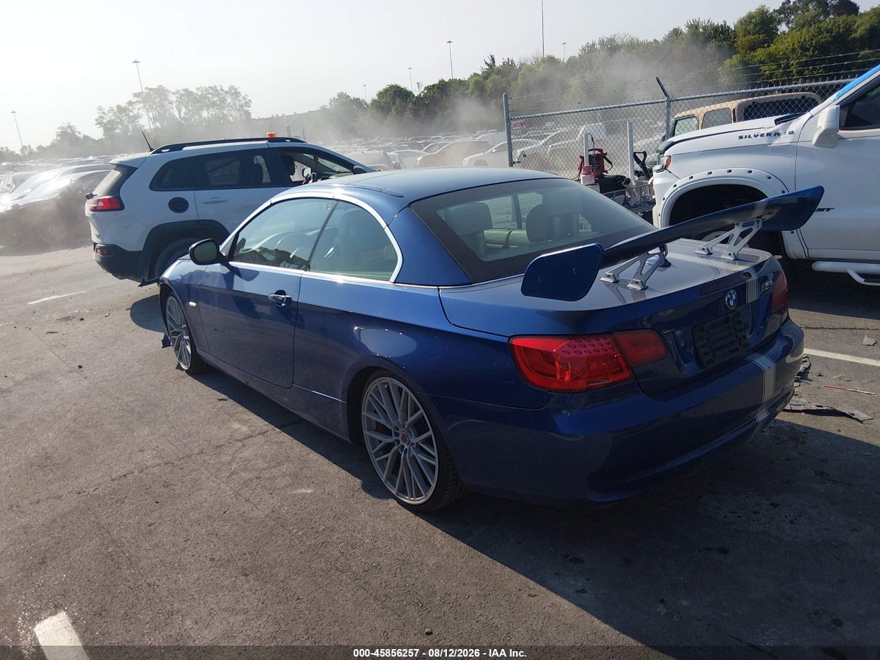 2011 BMW 328I · 3/10