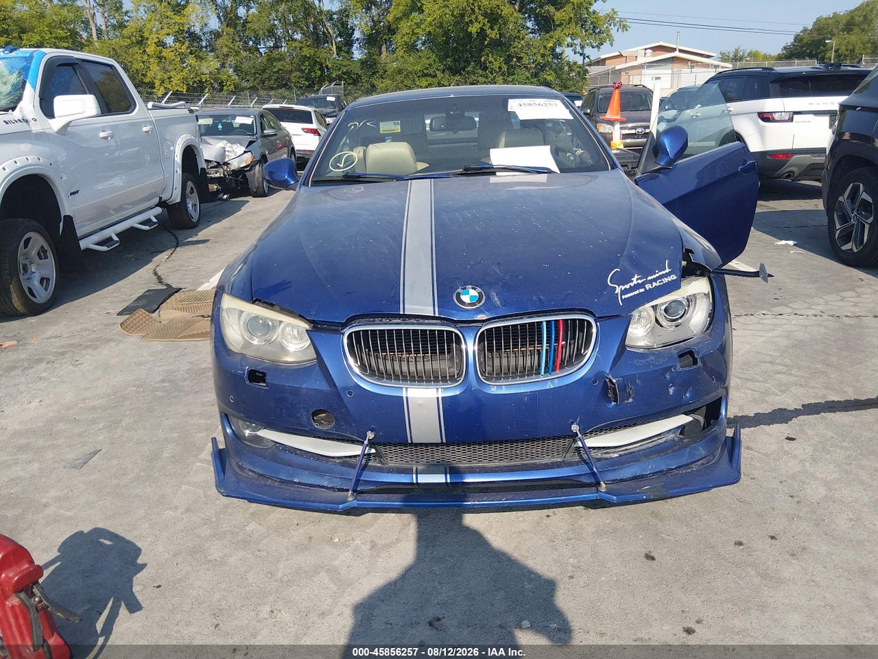 2011 BMW 328I · 6/10