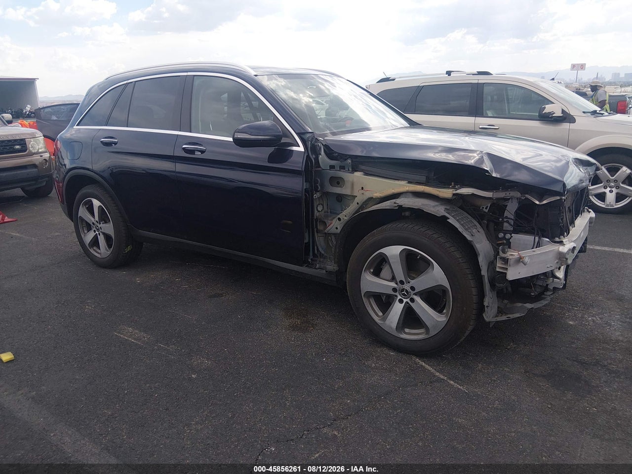 WDC0G4JB5KV****** · 2019 MERCEDES-BENZ GLC 300
