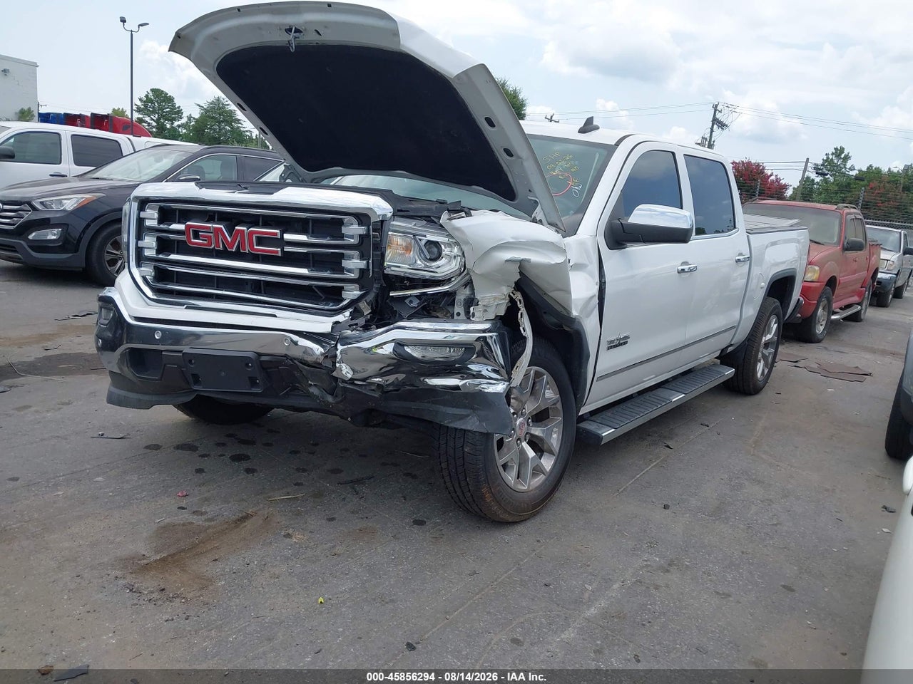 2017 GMC SIERRA 1500 SLT · 2/11