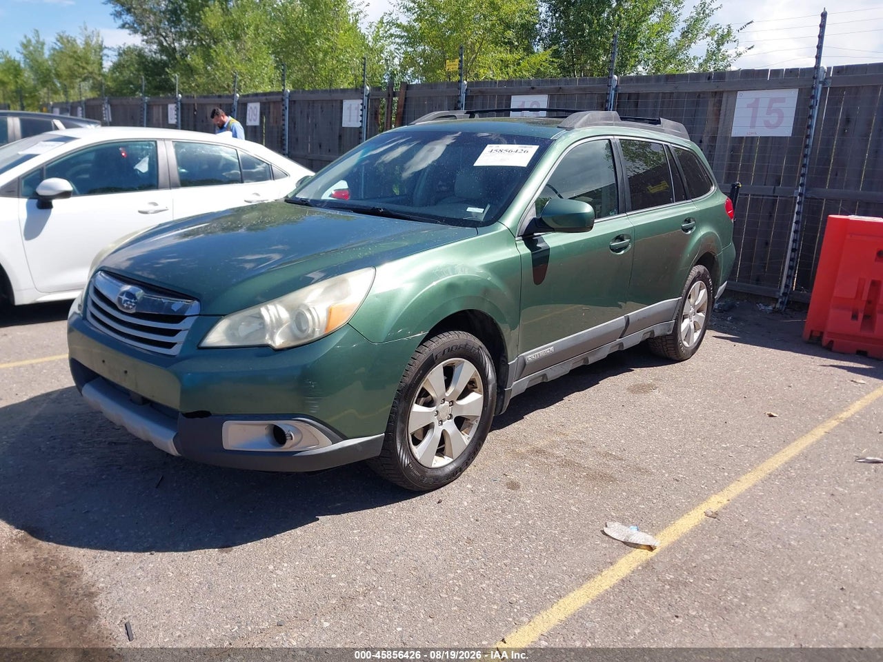 2011 SUBARU OUTBACK 2.5I LIMITED · 2/11