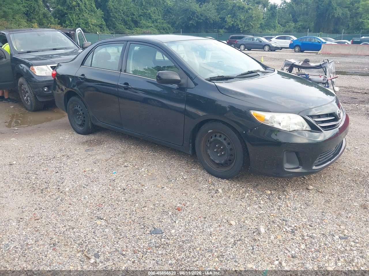 5YFBU4EE8DP****** · 2013 TOYOTA COROLLA LE