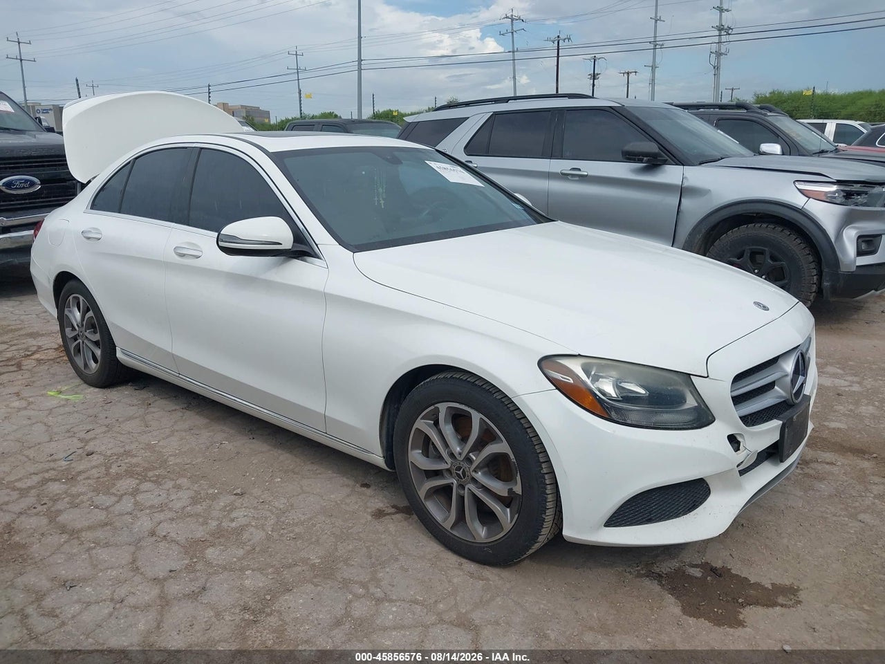 55SWF4JB5JU****** · 2018 MERCEDES-BENZ C 300