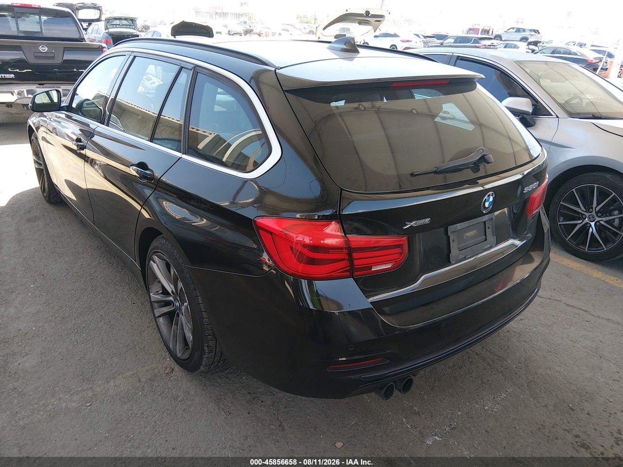 2017 BMW 330I XDRIVE · 3/11