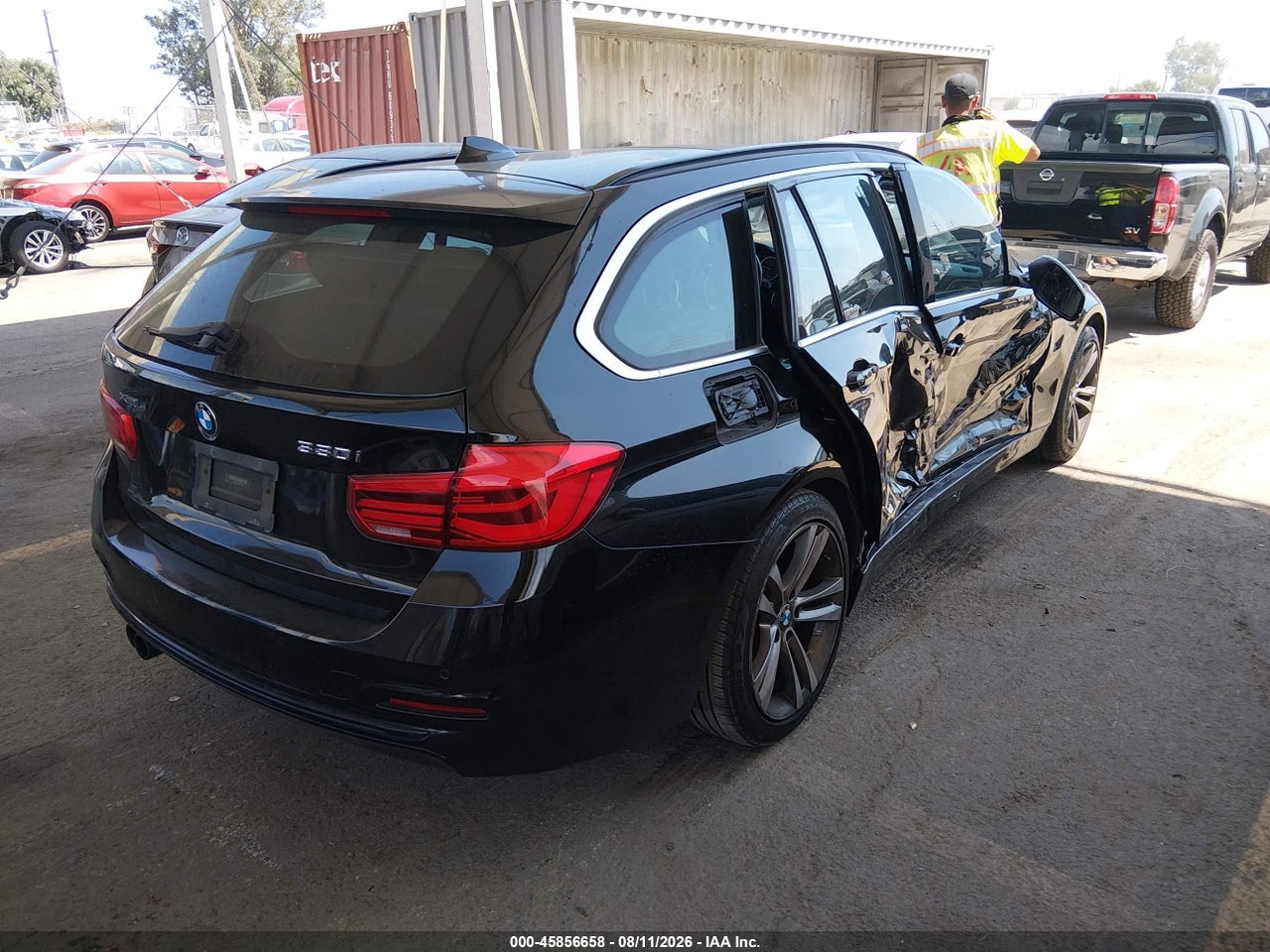 2017 BMW 330I XDRIVE · 4/11