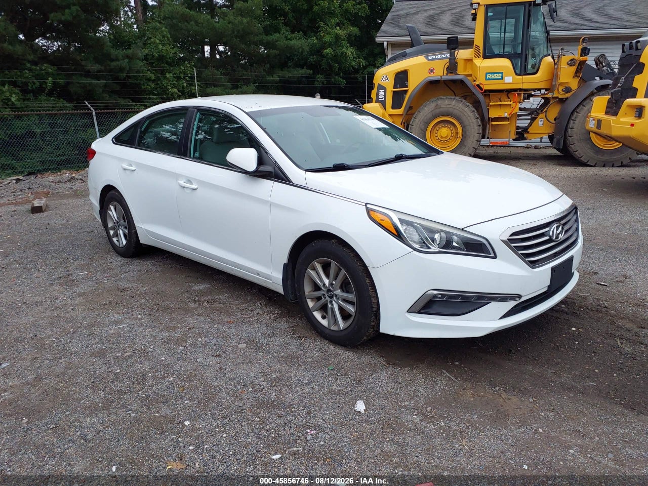 5NPE24AF2FH****** · 2015 HYUNDAI SONATA SE