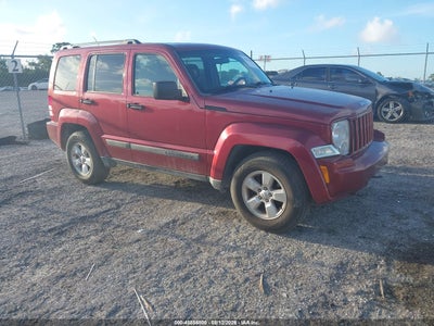 1C4PJMAK6CW****** · 2012 JEEP LIBERTY SPORT