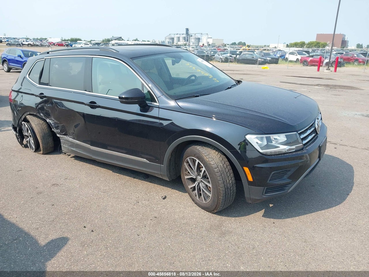3VV2B7AX7LM****** · 2020 VOLKSWAGEN TIGUAN 2.0T SE/2.0T SE R-LINE BLACK/2.0T SEL