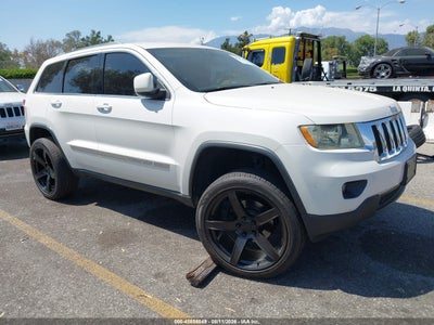 1C4RJEAG3CC****** · 2012 JEEP GRAND CHEROKEE LAREDO