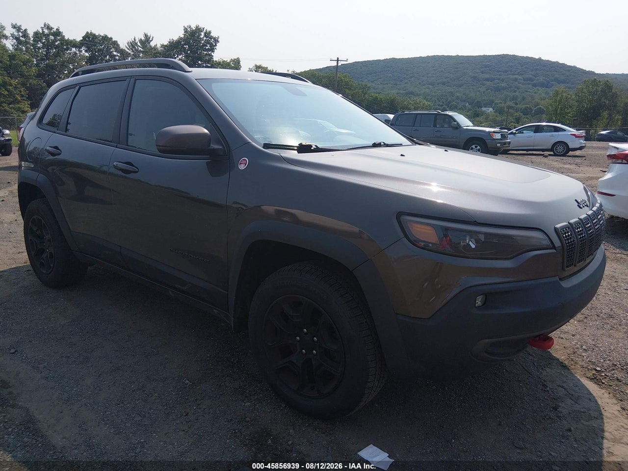 1C4PJMBX1KD****** · 2019 JEEP CHEROKEE TRAILHAWK 4X4