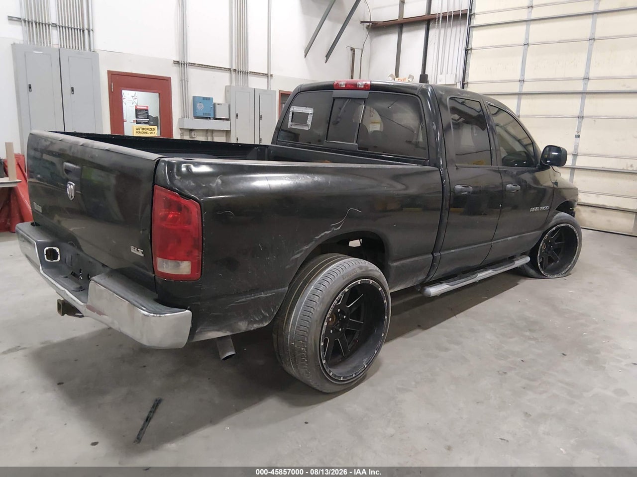 2005 DODGE RAM 1500 SLT/LARAMIE · 4/11