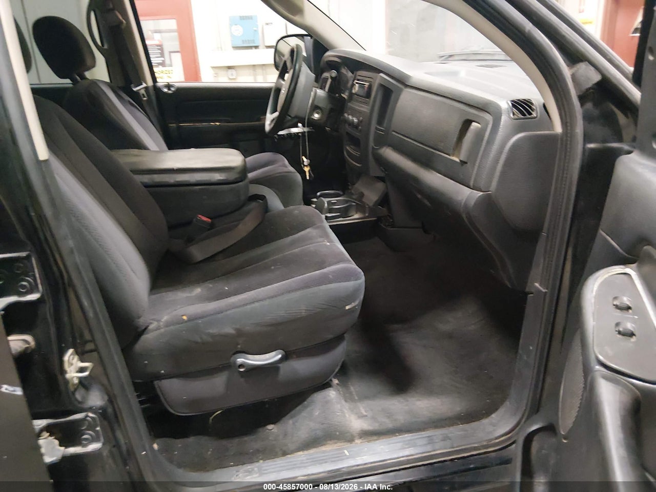 2005 DODGE RAM 1500 SLT/LARAMIE · 5/11