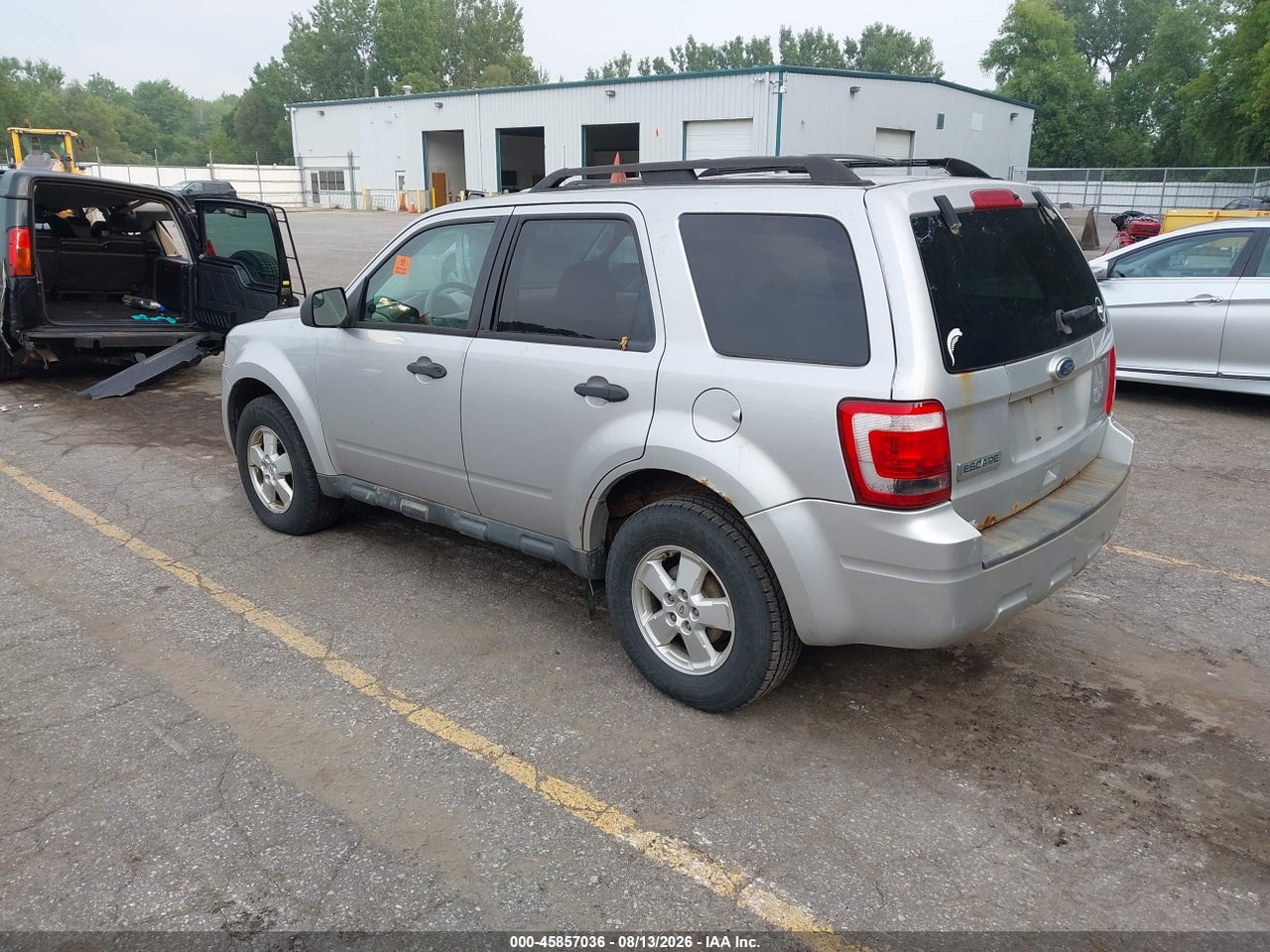2010 FORD ESCAPE XLS · 3/10