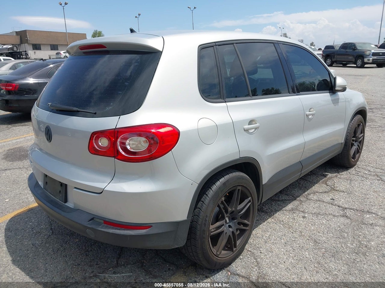 2009 VOLKSWAGEN TIGUAN S/SE/SEL · 4/11