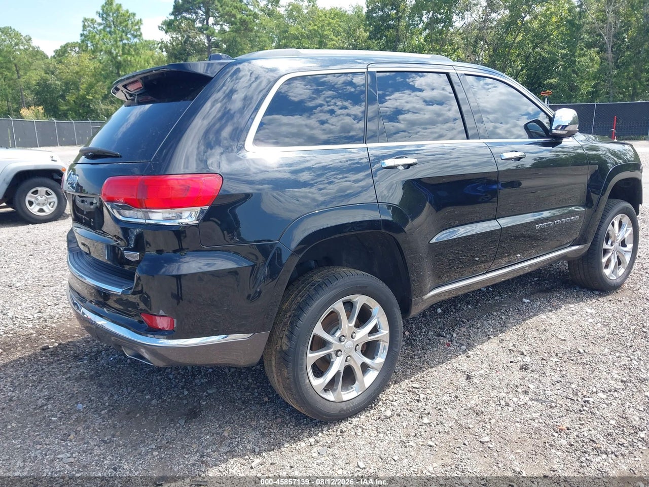 2019 JEEP GRAND CHEROKEE SUMMIT 4X4 · 4/11
