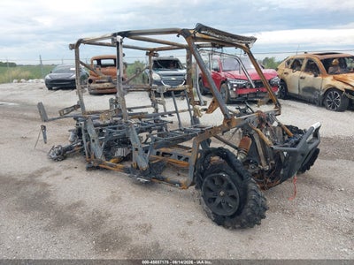 3JBUUAX48PK****** · 2023 CAN-AM DEFENDER MAX LIMITED CAB HD10