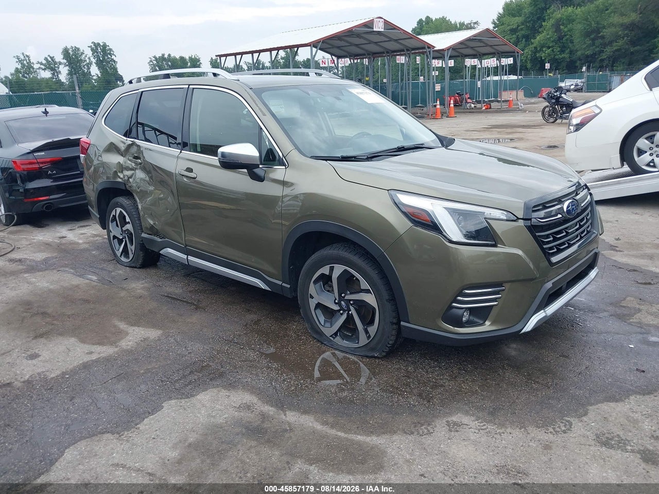JF2SKARC4NH****** · 2022 SUBARU FORESTER TOURING