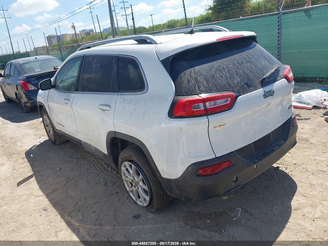 2016 JEEP CHEROKEE LATITUDE · 3/11