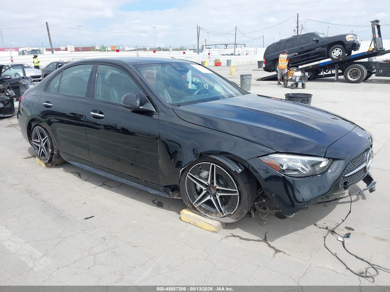 W1KAF4GB7SR****** · 2025 MERCEDES-BENZ C 300
