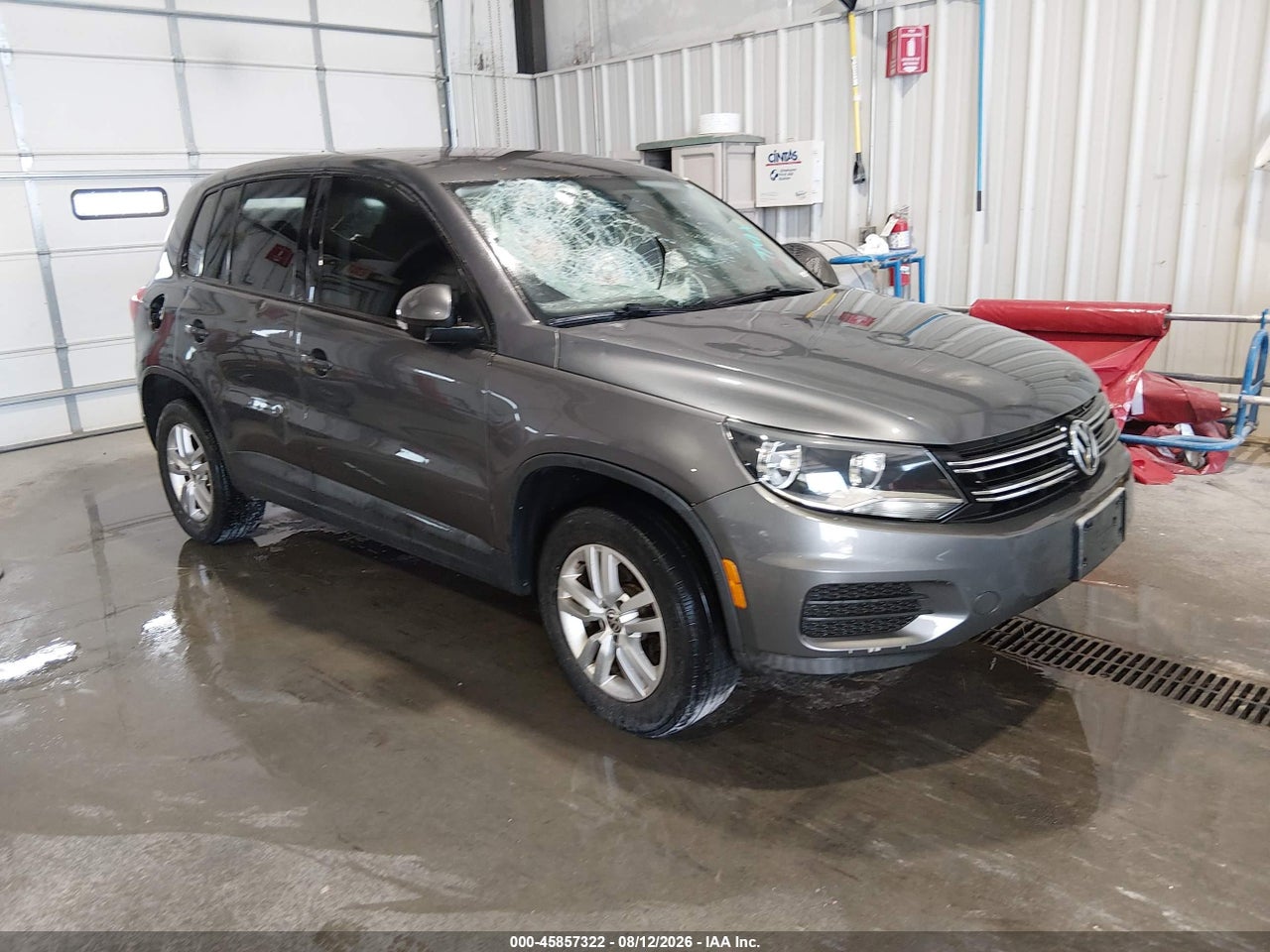 WVGBV3AXXDW****** · 2013 VOLKSWAGEN TIGUAN S